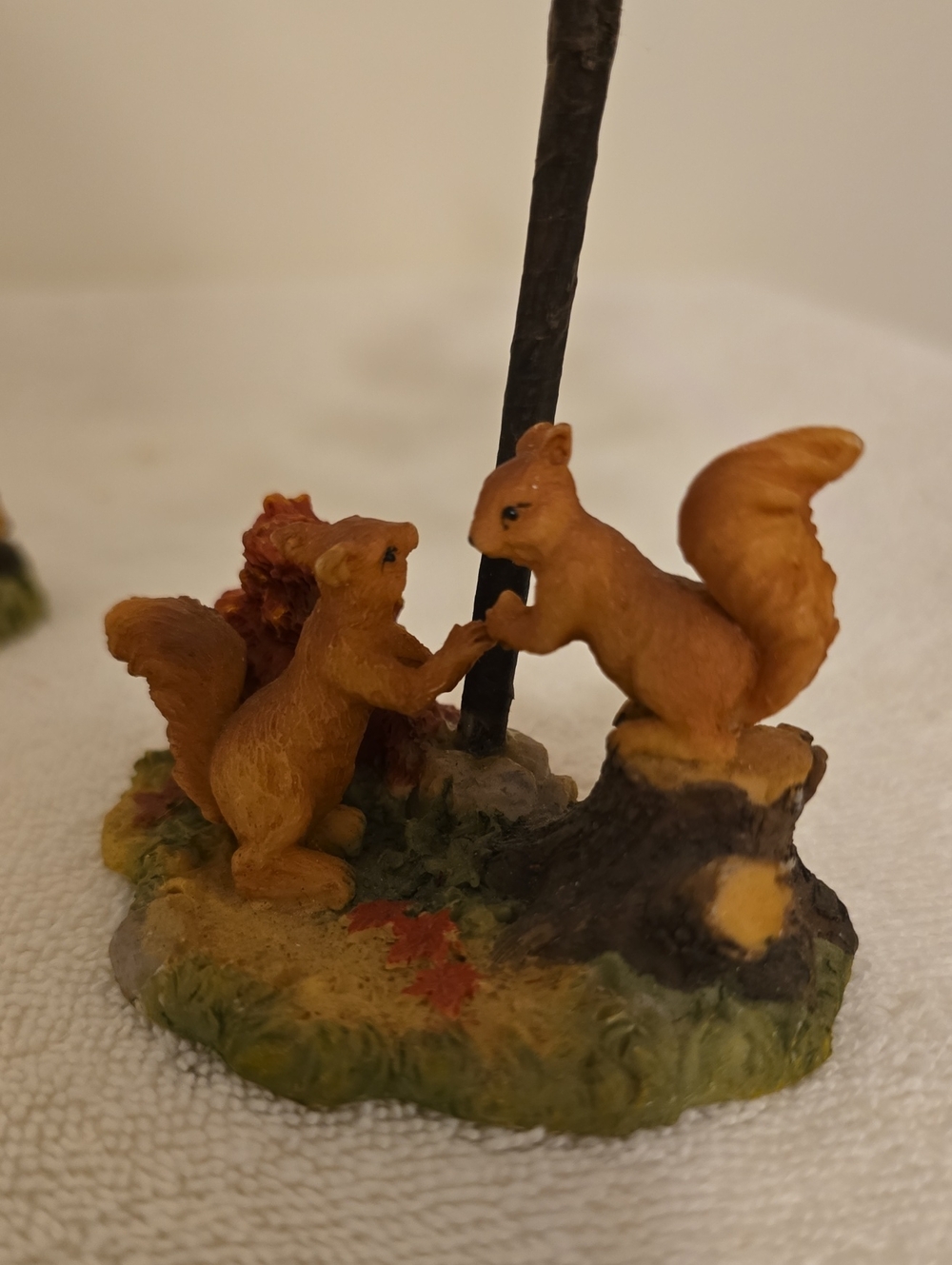 Set of 9 Vintage Fall Harvest Village Figurines - Picture 3 of 16